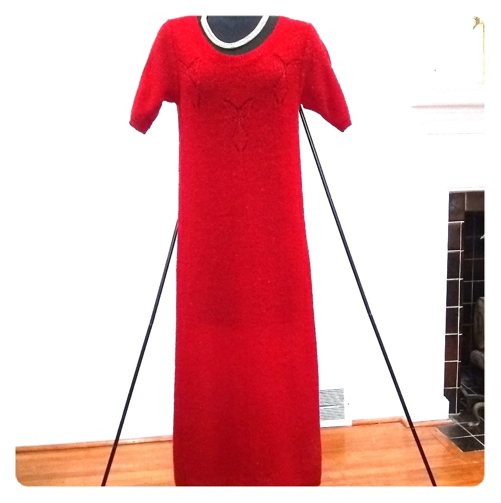 PLAIN JANE SPIRT DRESS.